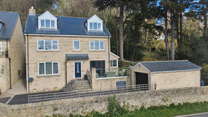 Photo 2- click for photo gallery